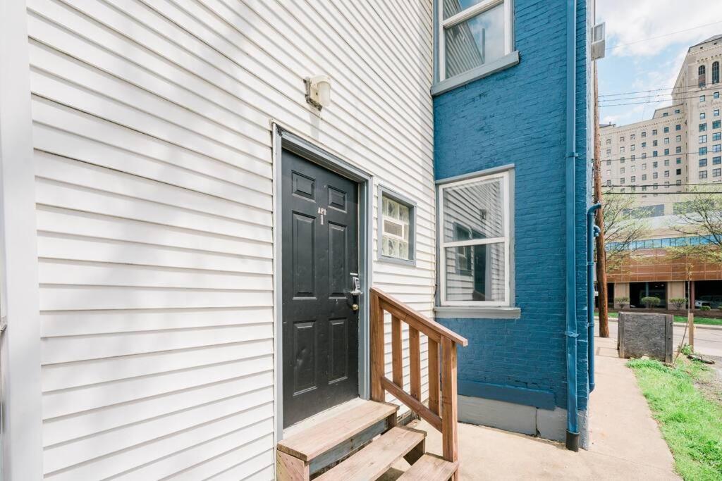 1St Floor - Free Parking - Washer & Dryer - Agh Apartment Pittsburgh Exterior photo